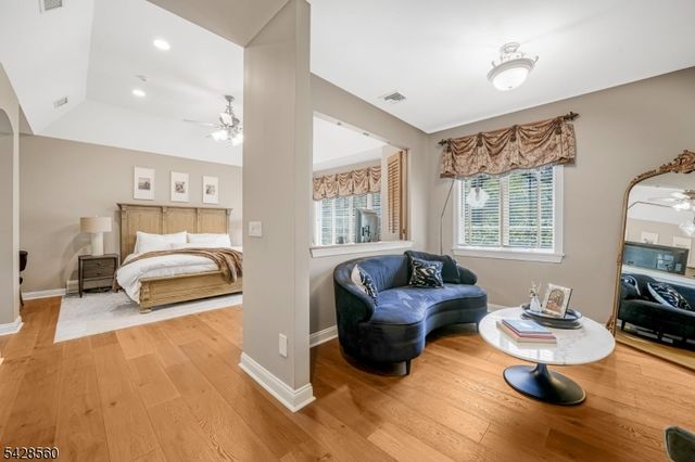 9 Pennbrook Ct, Montville Twp., NJ 07045