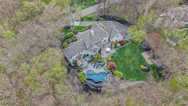 9 Pennbrook Ct, Montville Twp., NJ 07045