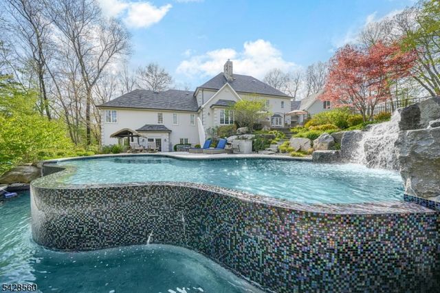 9 Pennbrook Ct, Montville Twp., NJ 07045