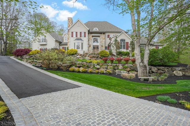 9 Pennbrook Ct, Montville Twp., NJ 07045