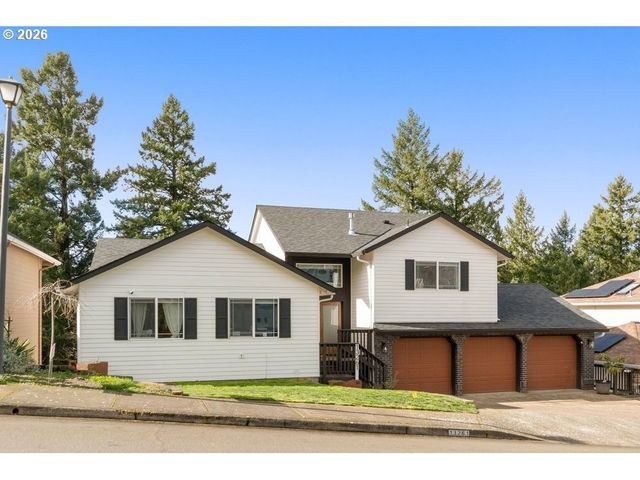 13261 Sw ESSEX Dr, Portland, OR 97223