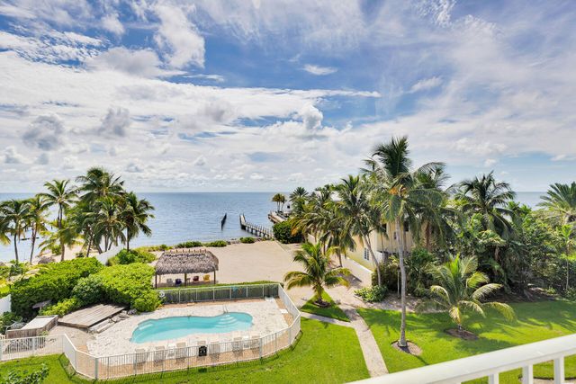 143 Aregood Lane D1, Plantation Key, FL 33036