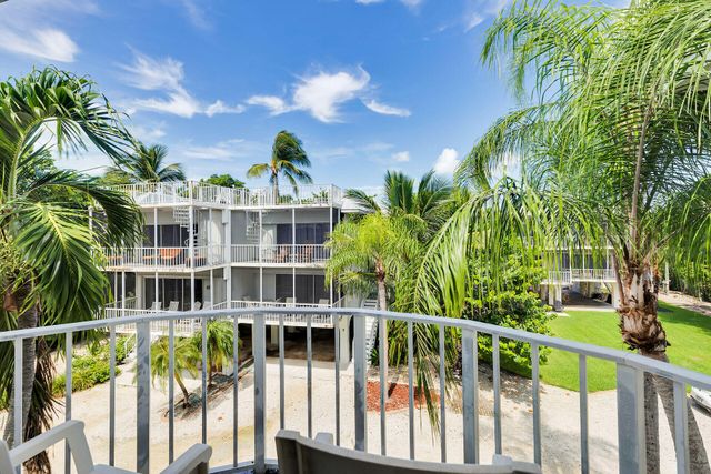 143 Aregood Lane D1, Plantation Key, FL 33036