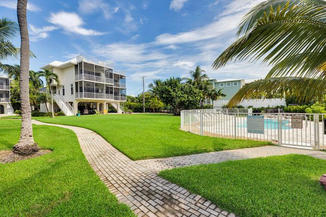 143 Aregood Lane D1, Plantation Key, FL 33036