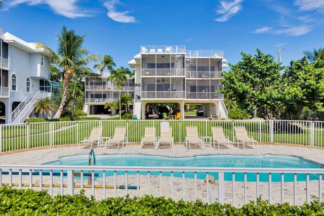 143 Aregood Lane D1, Plantation Key, FL 33036