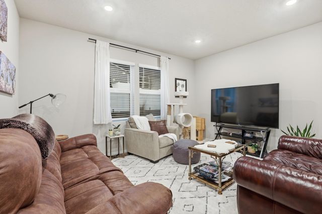 3231 N Stanley Rd, Spokane, WA 99217