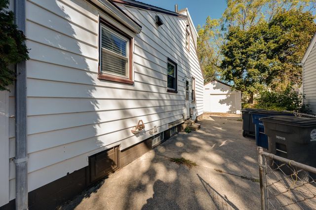 110 Pasadena Boulevard, Toledo, OH 43612