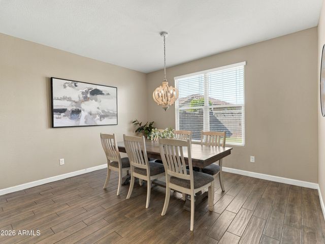 587 W DANISH RED Trail, San Tan Valley, AZ 85143