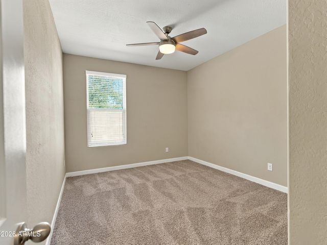 587 W DANISH RED Trail, San Tan Valley, AZ 85143