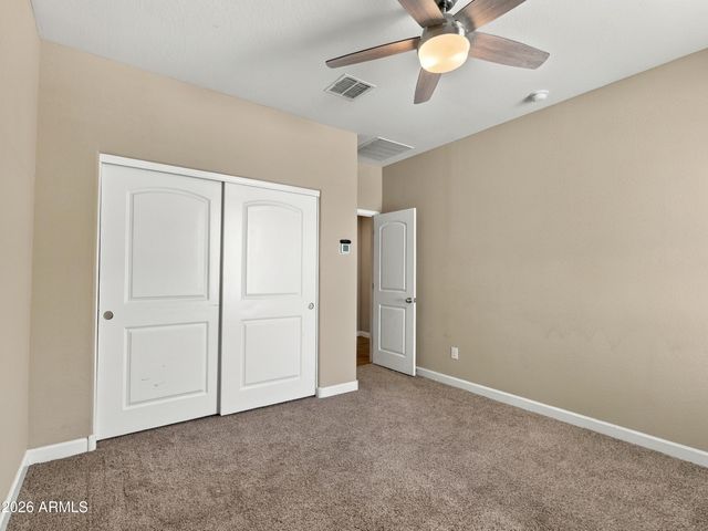 587 W DANISH RED Trail, San Tan Valley, AZ 85143