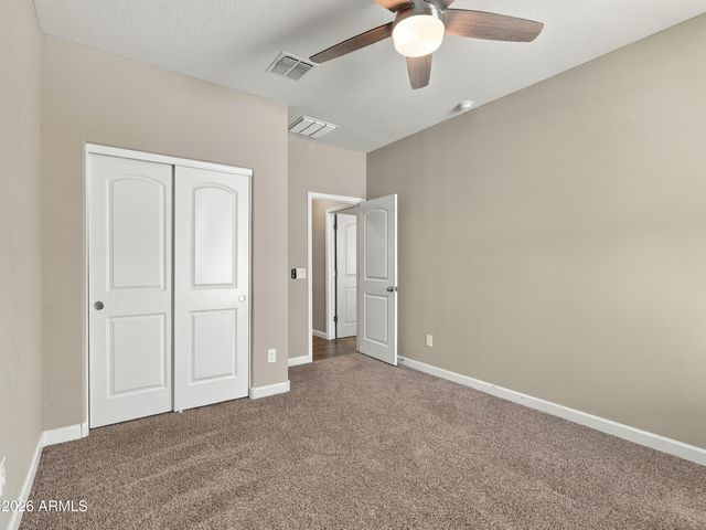 587 W DANISH RED Trail, San Tan Valley, AZ 85143