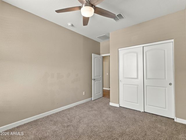 587 W DANISH RED Trail, San Tan Valley, AZ 85143