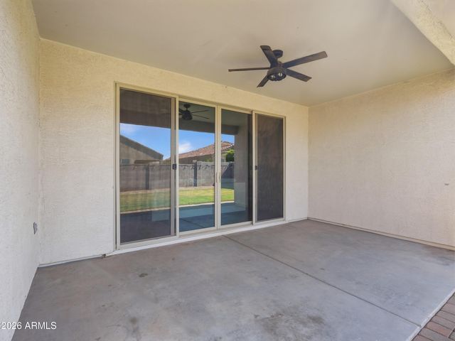 587 W DANISH RED Trail, San Tan Valley, AZ 85143