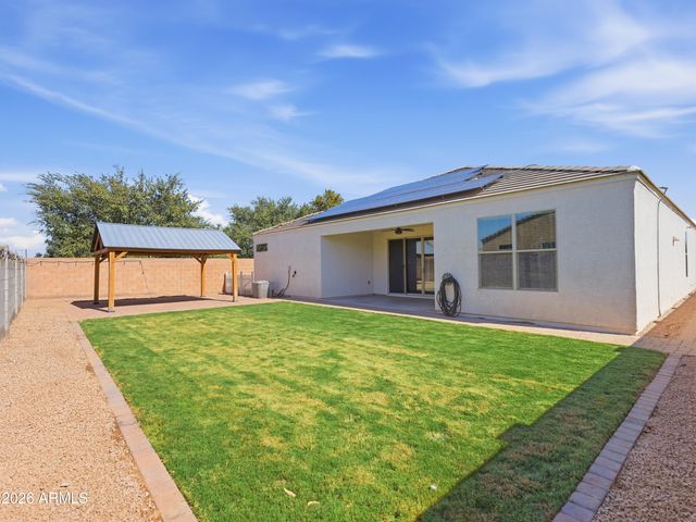 587 W DANISH RED Trail, San Tan Valley, AZ 85143