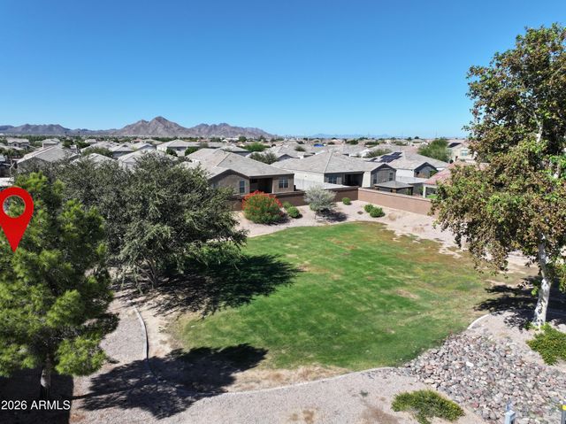 587 W DANISH RED Trail, San Tan Valley, AZ 85143