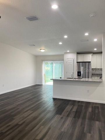 40 MAPLE LANE, Ocklawaha, FL 32179