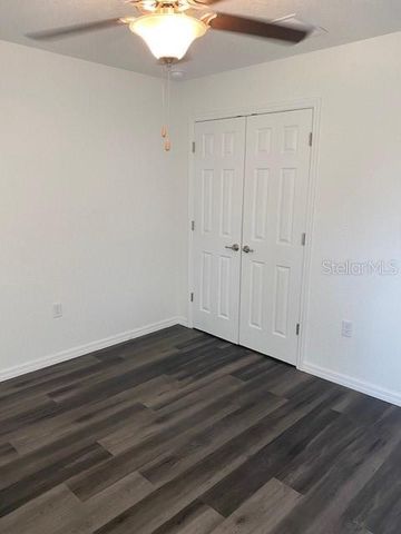 40 MAPLE LANE, Ocklawaha, FL 32179