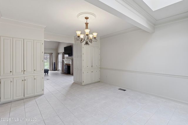 9 Avery Circle, Jackson, MS 39211