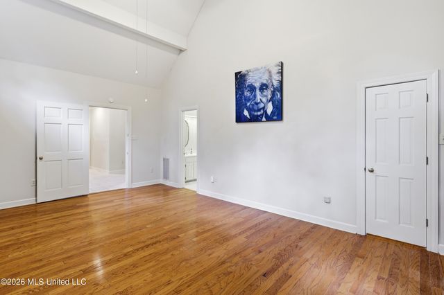 9 Avery Circle, Jackson, MS 39211
