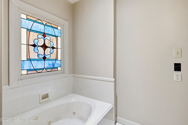 9 Avery Circle, Jackson, MS 39211