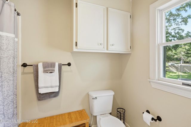 9 Avery Circle, Jackson, MS 39211