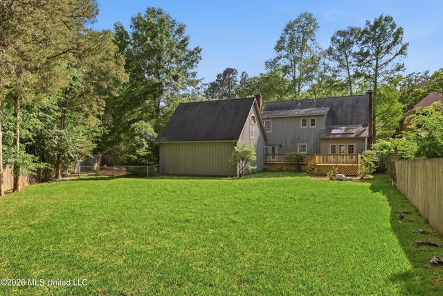 9 Avery Circle, Jackson, MS 39211