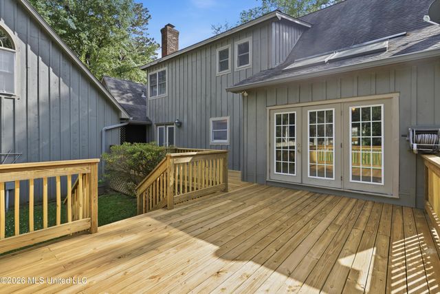 9 Avery Circle, Jackson, MS 39211