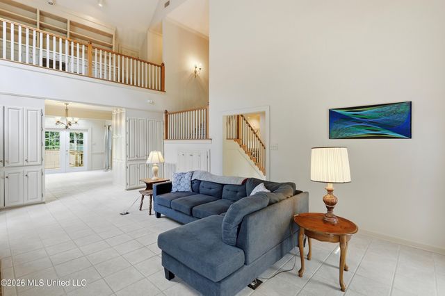 9 Avery Circle, Jackson, MS 39211