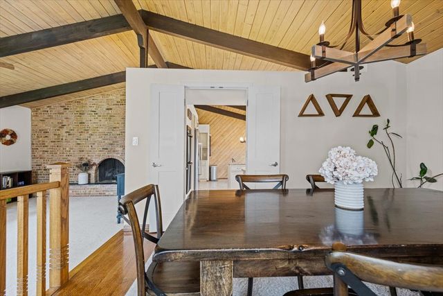 2374 N Westwood Lane, Palatine, IL 60074