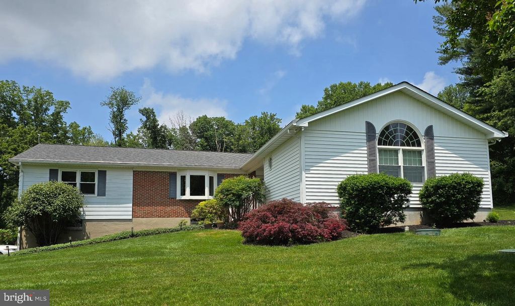 4402 MEADOWCLIFF RD, Glen Arm, MD 21057