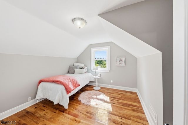 18 Lorelei Rd, West Orange Twp., NJ 07052