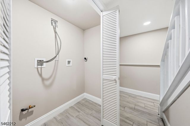 18 Lorelei Rd, West Orange Twp., NJ 07052