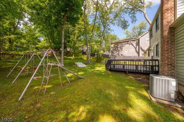 18 Lorelei Rd, West Orange Twp., NJ 07052