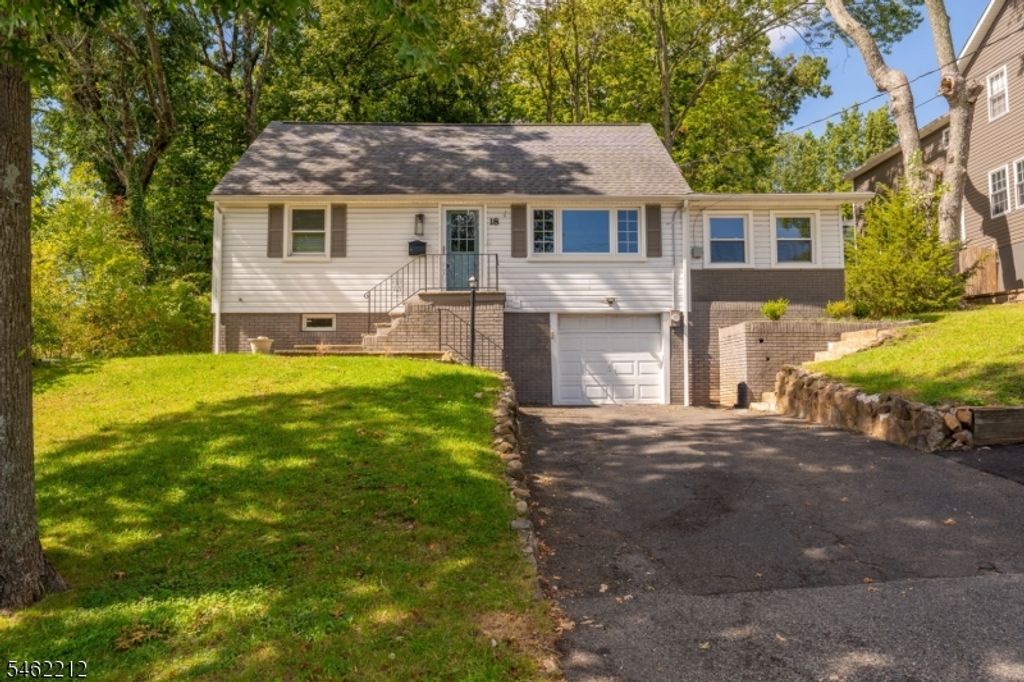18 Lorelei Rd, West Orange Twp., NJ 07052