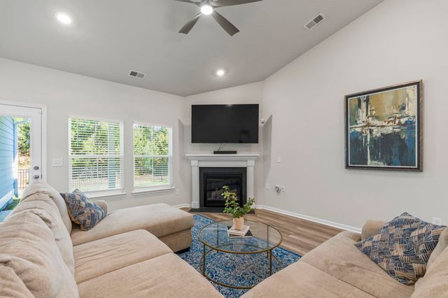 5807 Whitebark Dr., Myrtle Beach, SC 29577