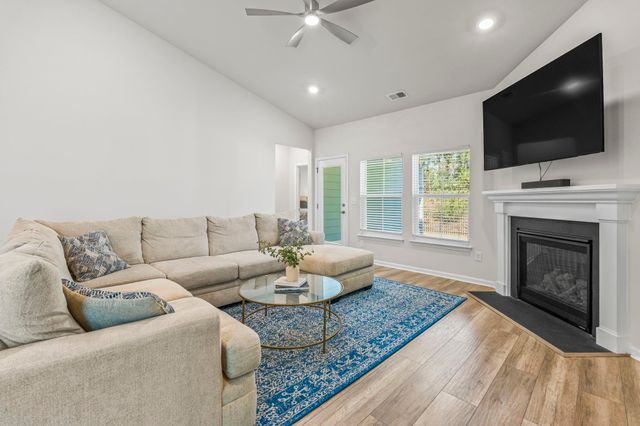 5807 Whitebark Dr., Myrtle Beach, SC 29577