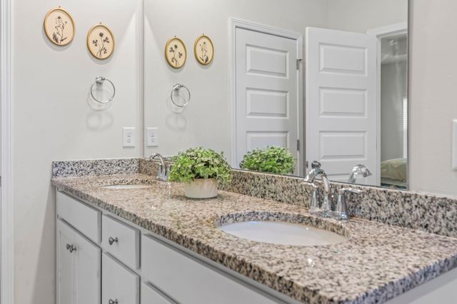 5807 Whitebark Dr., Myrtle Beach, SC 29577