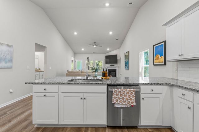 5807 Whitebark Dr., Myrtle Beach, SC 29577