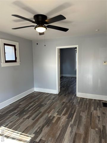 6507 Leschen Avenue, Hillsdale, MO 63121