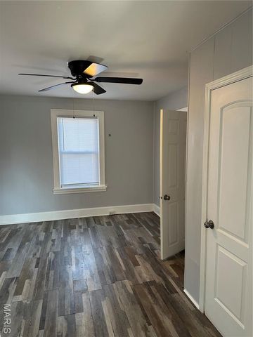 6507 Leschen Avenue, Hillsdale, MO 63121