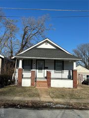 6507 Leschen Avenue, Hillsdale, MO 63121