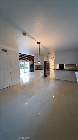 5604 Valley Circle Boulevard, Woodland Hills, CA 91367