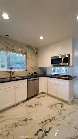 5604 Valley Circle Boulevard, Woodland Hills, CA 91367