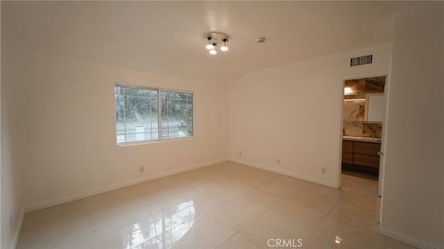 5604 Valley Circle Boulevard, Woodland Hills, CA 91367