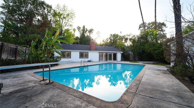 5604 Valley Circle Boulevard, Woodland Hills, CA 91367