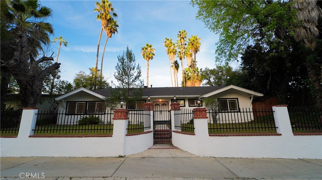 5604 Valley Circle Boulevard, Woodland Hills, CA 91367