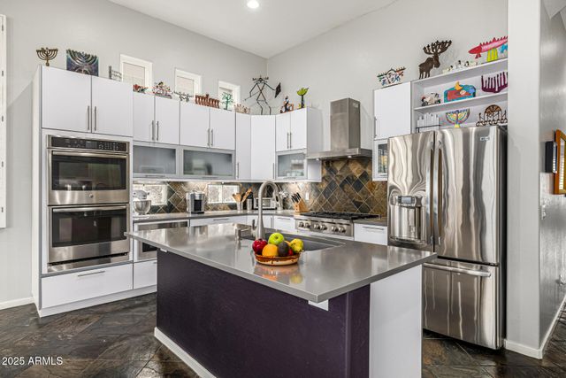 14523 E CHARTER OAK Drive, Scottsdale, AZ 85259