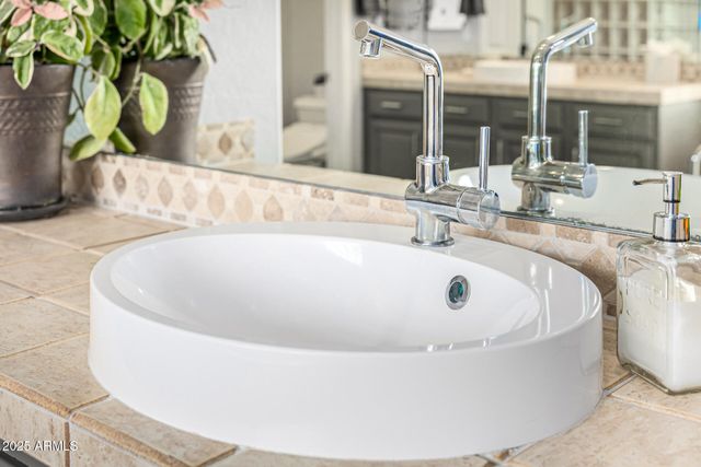 14523 E CHARTER OAK Drive, Scottsdale, AZ 85259