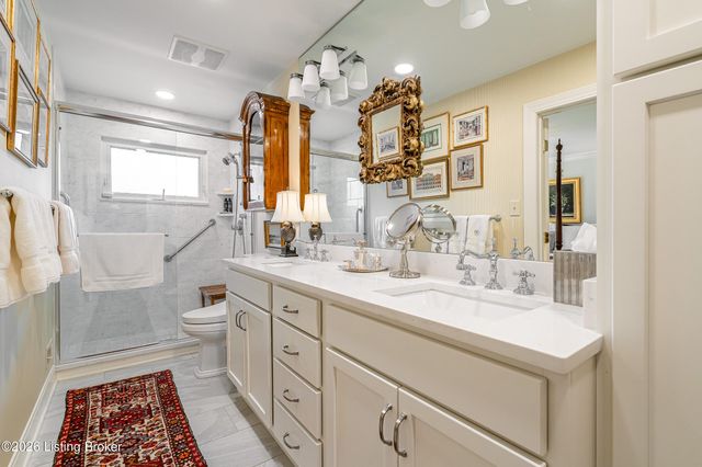 504 Ridgewood Rd, Louisville, KY 40207