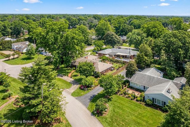 504 Ridgewood Rd, Louisville, KY 40207